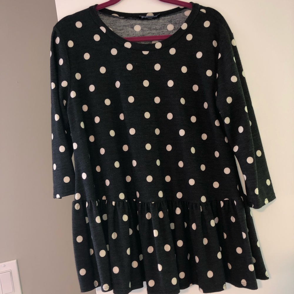 Gray & White Polka Dot Top